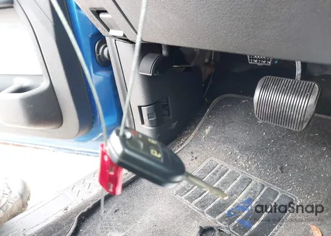 2011 Ford F-150 Xlt z USA, uszkodzony, nr VIN 1FTMF1CM3BKE07967